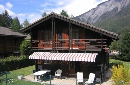 Saleinaz Ski Chalet | 3 bedroom chalet, Dil Arom, enclosed garden
