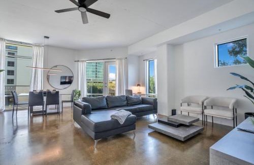 South Eola Apartment | 3 bedroom Corner Suite