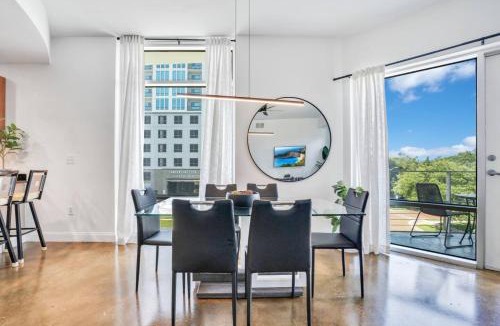 South Eola Apartment | 3 bedroom Corner Suite