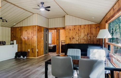Carling House | 3-Bedroom Cottage #9 - Sand Bay