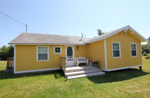 Corran Ban Cottage | 3 Bedroom Cottage Near PEI National Park!
