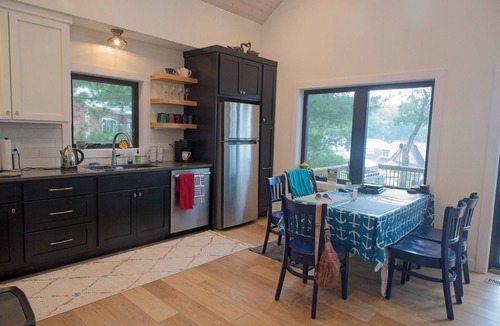 Baldwin Cottage | 3-bedroom cottage with WiFi, AC at Big Star Lake, Near Hunting & Fishing