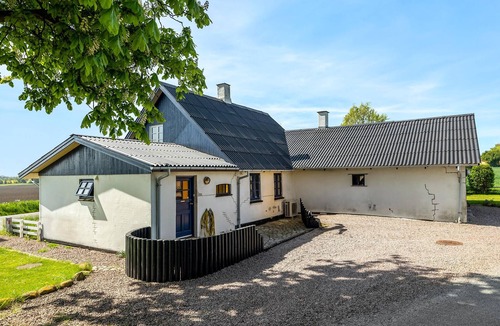 Bjerge House | 3 bedroom cozy home in Store Fuglede