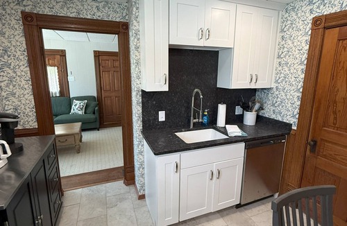 Ferdinand House | 3-bedroom Cozy Home Close to Santa Claus, IN and Holiday World