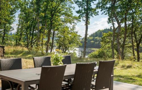 Krejbjerg House | 3 Bedroom Cozy Home In Ejstrupholm