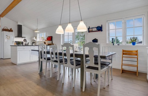 Skastrup Strand House | 3 bedroom cozy home in Bogense