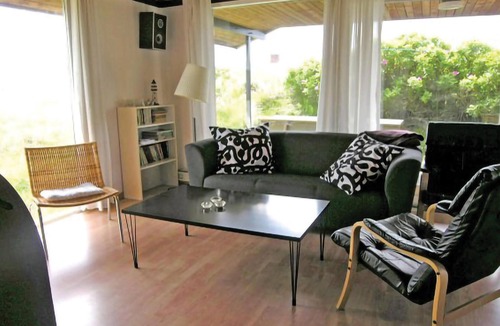 Lild Strand House | 3 bedroom cozy home in Frøstrup
