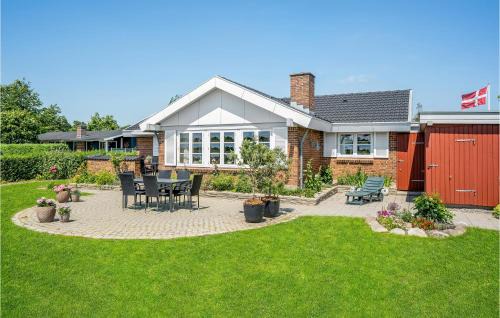 Hejsager Strand House | 3 Bedroom Cozy Home In Haderslev