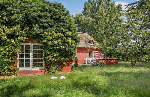 Hou House | 3 bedroom cozy home in Hals