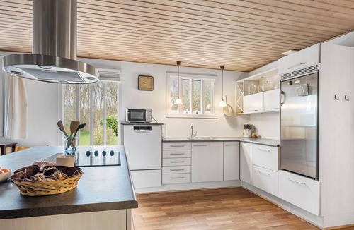 Hou House | 3 bedroom cozy home in Hals