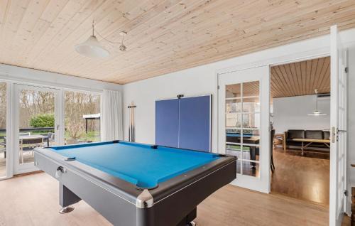 Hou House | 3 Bedroom Cozy Home In Hals