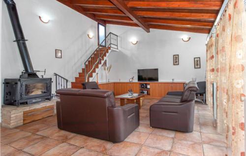 Hreljin House | 3 Bedroom Cozy Home In Hreljin