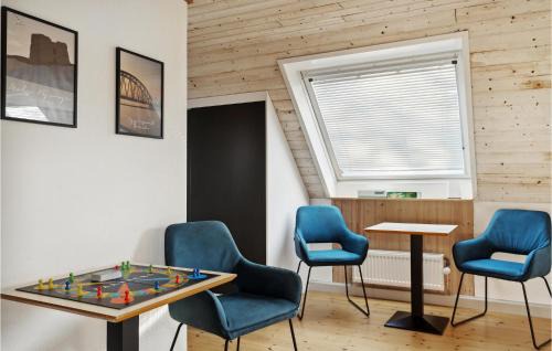 Logstrup House | 3 Bedroom Cozy Home In Løgstrup