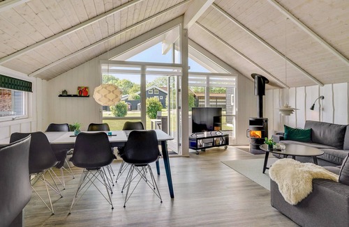 Mommark Strand House | 3 bedroom cozy home in Sydals
