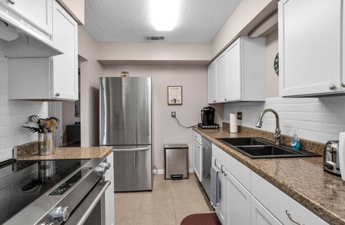 Kempwood Apartment | 3-Bedroom Duplex in Spring Branch Area of Houston
