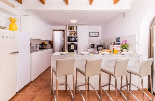 Ermita Villa | 3 Bedroom Family Villa in Javea