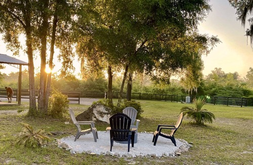 Fellowship Other | 3-bedroom Farmhouse in Ocala with WiFi, AC, Fire Pit on Treed, Grassy Acreage