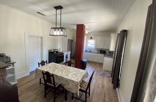 Rogers Other | 3-bedroom farmhouse on 2 acres.
