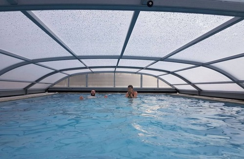 Fontaines-en-Sologne House | 3 bedroom house and TV lounge, private swimming pool, 50 ha forest, ponds, tennis court