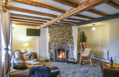 Welshpool Cottage | 3 bedroom accommodation in Llanfair Caereinion