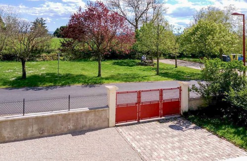 Ceaux-d'Allegre House | 3 bedroom gorgeous home in Céaux-d'Allègre