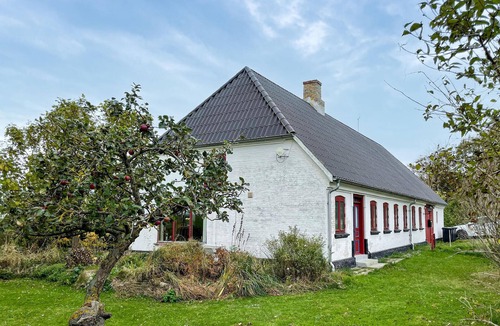 Soeby House | 3 bedroom gorgeous home in søby ærø