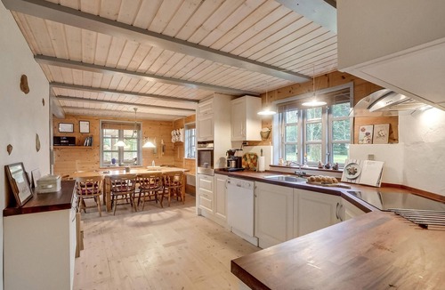 Sundstrup House | 3 bedroom gorgeous home in Højslev