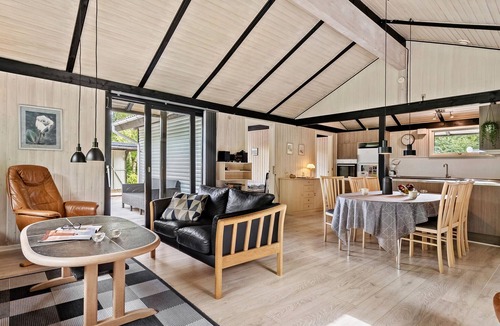 Falen House | 3 bedroom gorgeous home in Hemmet