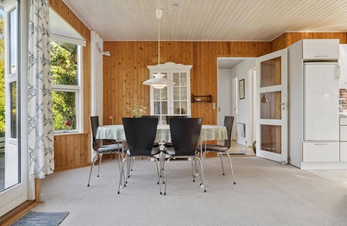 Beder Malling House | 3 bedroom gorgeous home in Malling