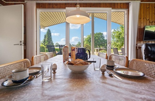 Hejlsminde Strand House | 3 bedroom gorgeous home in Hejls