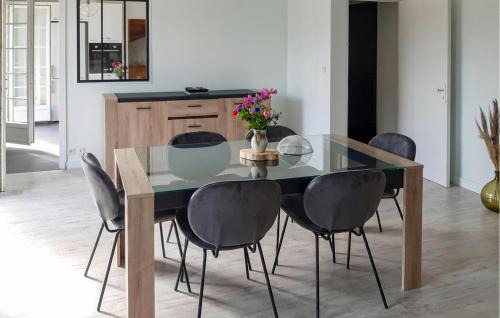 Parigne House | 3 Bedroom Gorgeous Home In Parigné