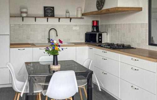 Parigne House | 3 Bedroom Gorgeous Home In Parigné