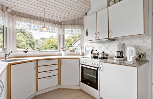 Fur House | 3 bedroom gorgeous home in Fur
