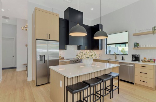 Long Meadow House | 3-Bedroom Heated Saltwater Pool near Siesta Key and Downtown