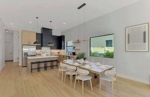 Long Meadow House | 3-Bedroom Heated Saltwater Pool near Siesta Key and Downtown