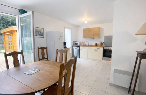 Longeville-sur-Mer House | 3-bedroom house near the beach with private garden and parking