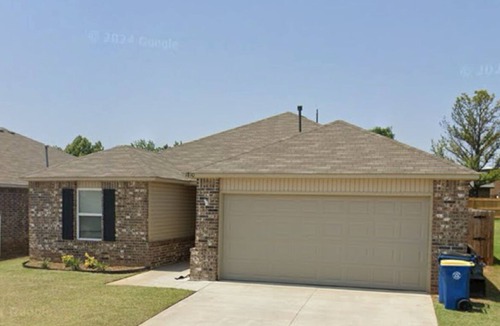 Stillwater House | 3-bedroom home in Stillwater/Walking distance to a park, 2 miles from OSU.