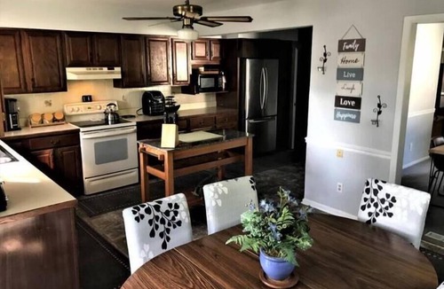 North Central House | 3 bedroom home, King's Forest Va. Beach, Virginia