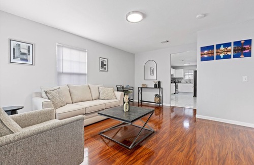 West Dallas House | 3 Bedroom Home near Downtown Dallas