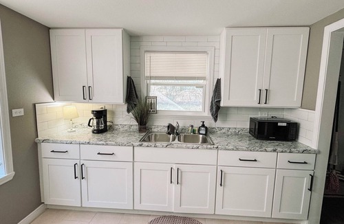 Sherwood House | 3 Bedroom Home near Hospital, Golf, and Gentle Living.