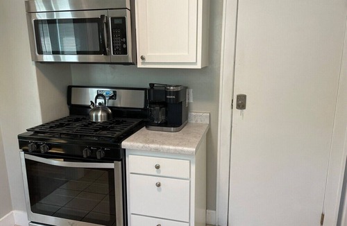 University Heights House | 3 Bedroom home near UNM, Nob Hill, and downtown