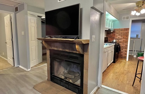 Beach Park House | 3 Bedroom Home near Naval Base!