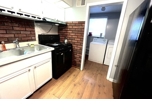Beach Park House | 3 Bedroom Home near Naval Base!