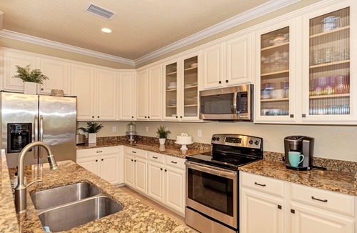 Bradenton House | 3 bedroom home with private pool and hot tub in Riverstrand Golf & Country Club
