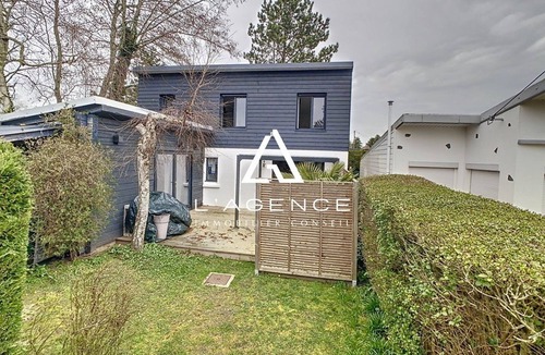 Stella-Plage House | 3-bedroom house with terrace, pets allowed, parking