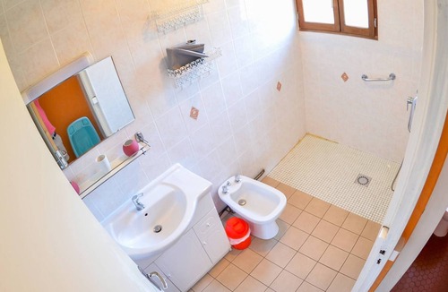 Bias House | 3 bedroom house for 8 people 7 kms from the beaches