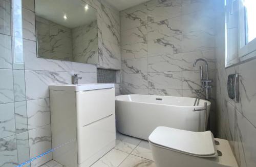 Great Houghton House | 3 Bedroom House