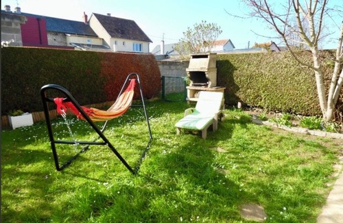 La Demi-Lune House | 3 bedroom house, gym, jacuzzi and garden