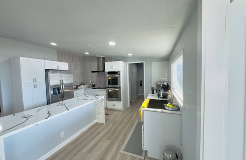 Oakhurst House | 3-bedroom house in amazing Huntsville with cool AC