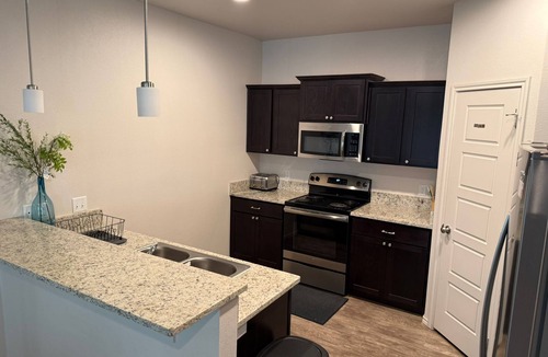 Lubbock House | 3-bedroom house in awesome Lubbock with WiFi, AC, Laundry